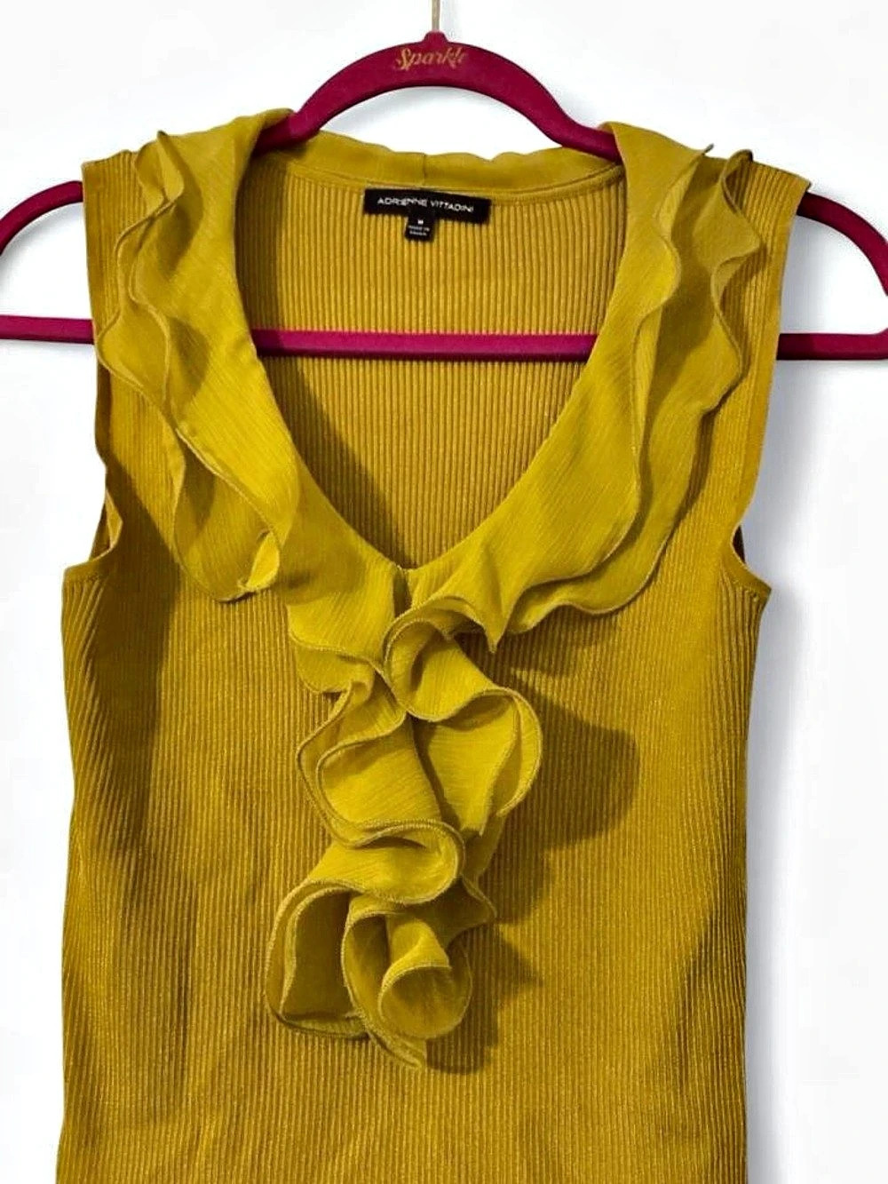 Adrienne Vittadini Mustard Yellow Ruffle V-Neck Ribbed Knit Tank Top M